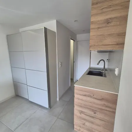Saint-clair - - Sea View