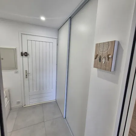 Saint-clair - - Sea View